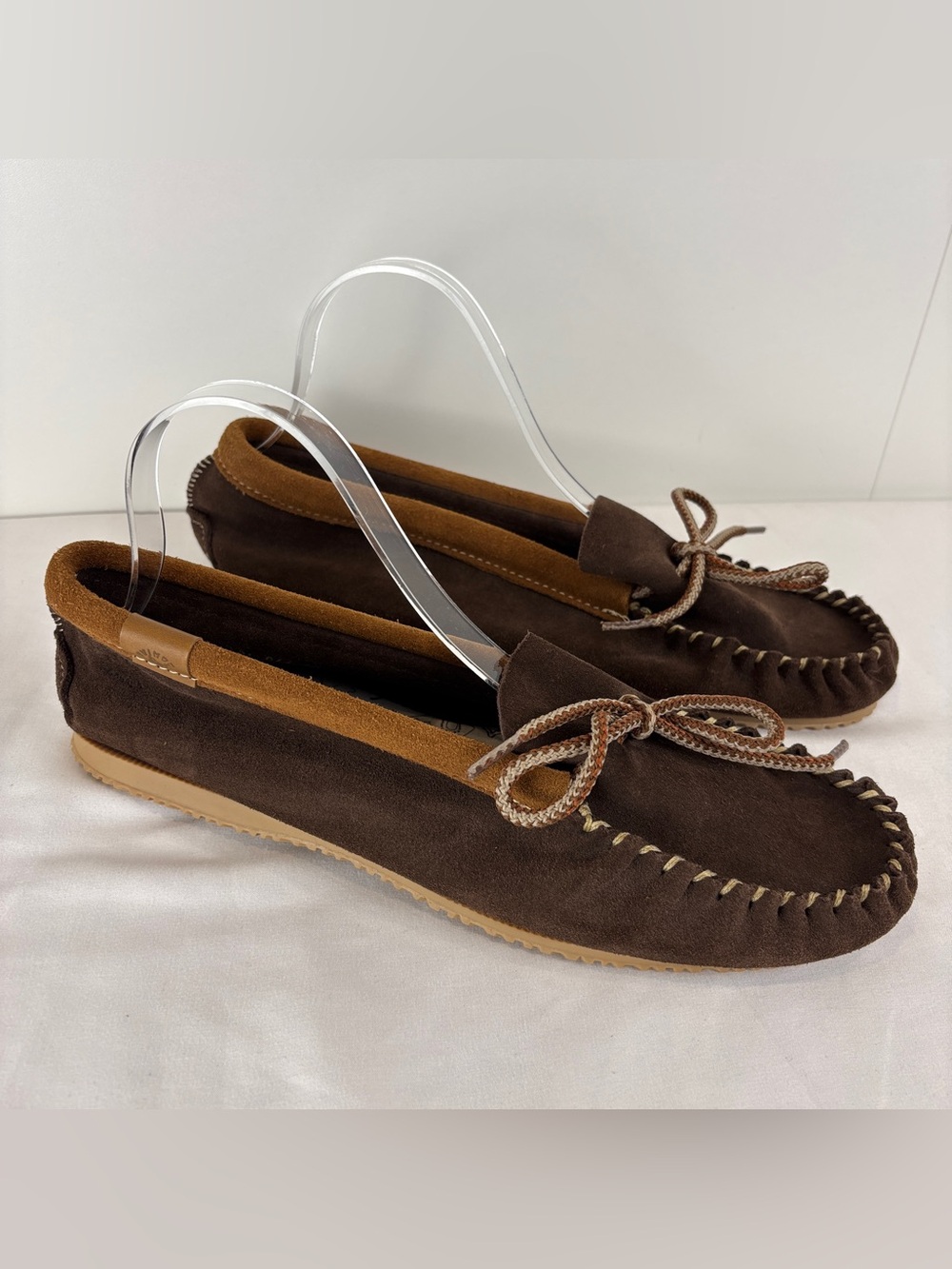 NWOT Amimoc Handcrafted Brown Suede Mocassins Men's 11 Canada Leather Classic